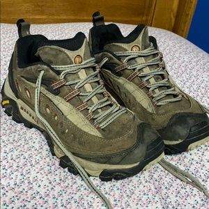 Merrell Pulse 2 Hiking Boots!